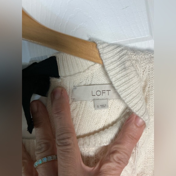 Loft delicate tie back bobble crewneck sweater - Picture 4 of 4